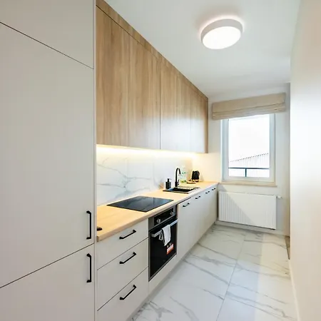 East Side Of 111 By Bookinghost *